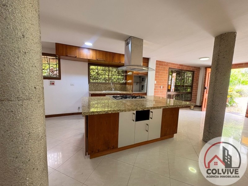 Casa en Arriendo en Loma Linda