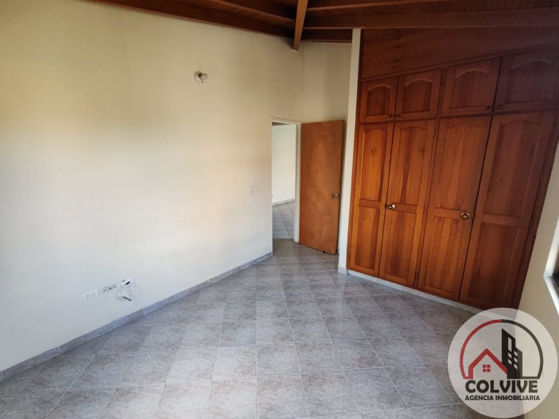 Apartaestudio en Arriendo en Calle Larga