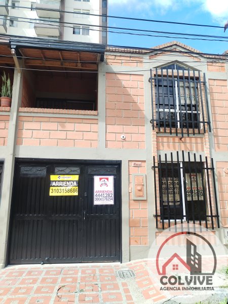 Casa en Arriendo en Prados De Sabaneta